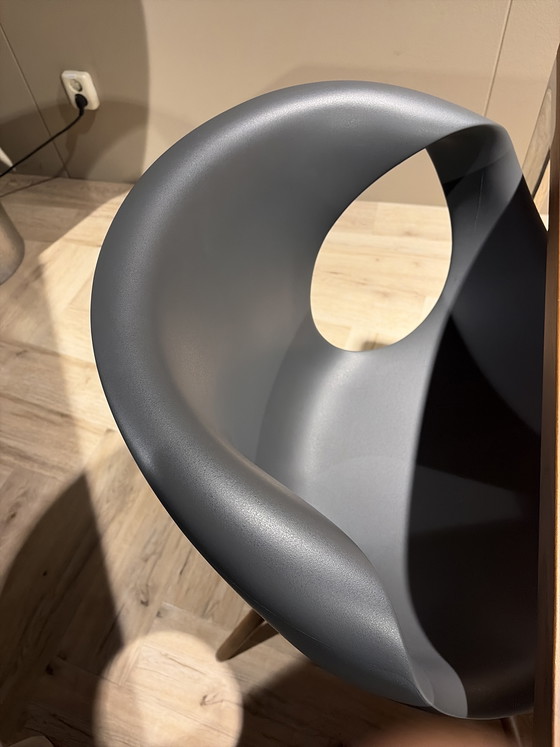 Image 1 of Tonon “Up chair” note onderstel