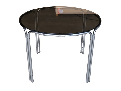 Mesa de comedor en estilo Bauhaus