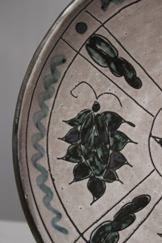 Image 1 of Alain Maunier en Vallauris - Gran plato decorativo de pared con decoración de óxido, años 60