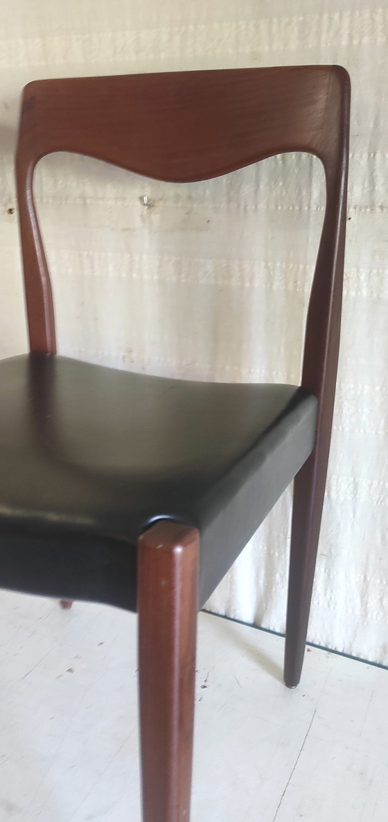 Image 1 of Pair of Scandinavian-style teak chairs - 1960s