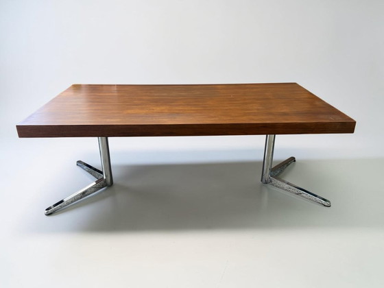 Image 1 of Groot vintage directiebureau in de stijl van Florence Knoll – 200 cm x 100 cm, walnoot en chroom