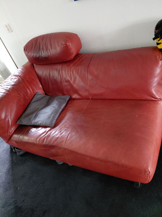2 leather 2 seaters Gerard vd Berg – Gelderland, Metal (photo 2 of 5)