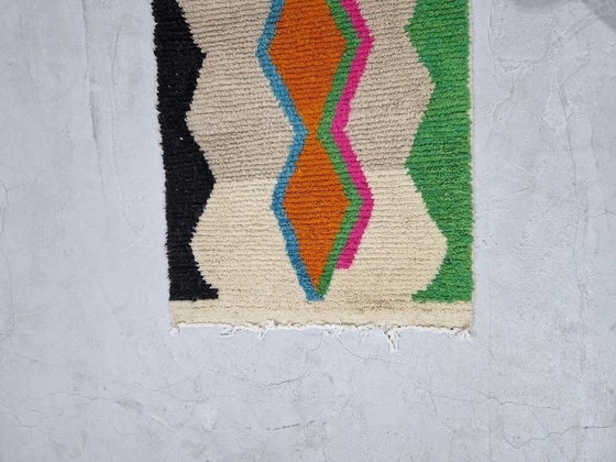 Image 1 of Traditioneller handgeknüpfter Berberteppich aus reiner Wolle, 1,5/2,5 m