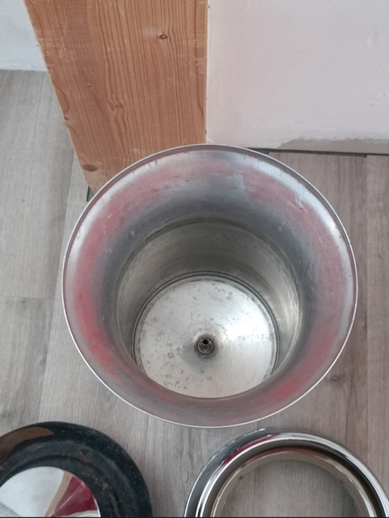 Space Age Staande Asbak van Maof (Fase) Jaren 70 – Decoratieve objecten, Metal (photo 7 of 8)