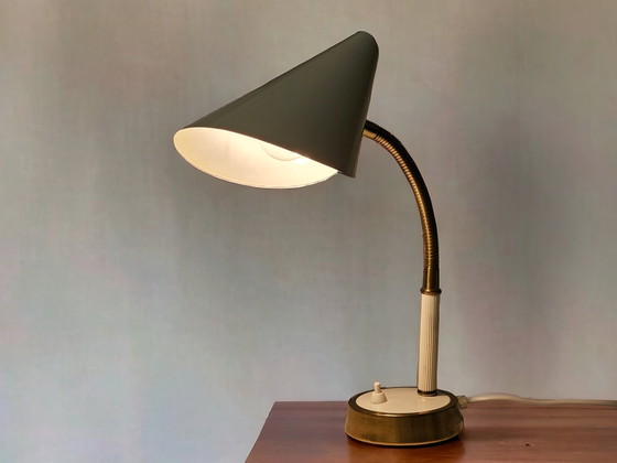 Image 1 of Lampada da tavolo/scrivania, bianca, anni '50