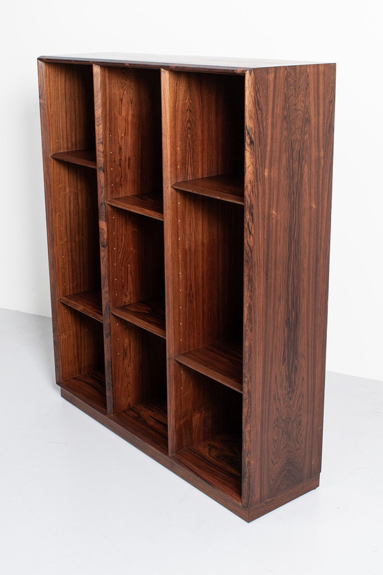 Image 1 of Beautiful rosewood cabinet