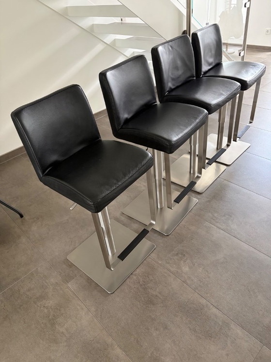 4 taburetes de bar Mayer Mybreak, de piel auténtica. – Leather (photo 3 of 5)