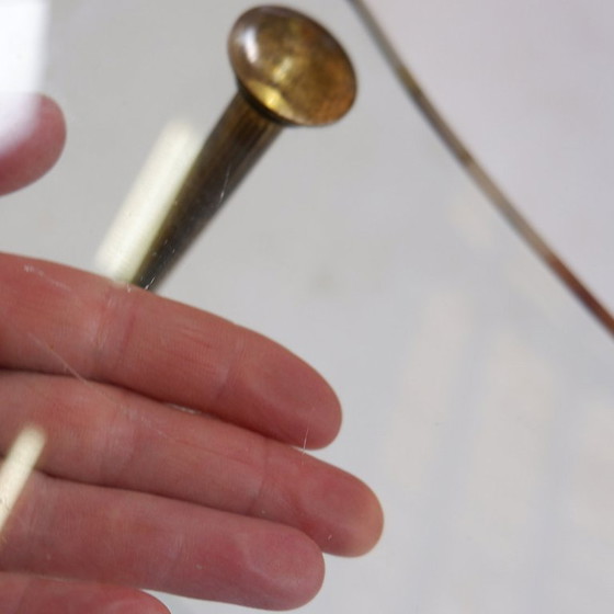 Image 1 of Table d'appoint en laiton avec double plateau en verre, style Maison Jansen - Circa 1940