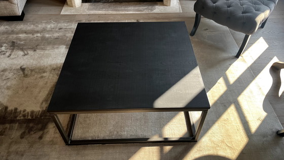 Image 1 of Tavolino da caffè in legno nero con base in metallo