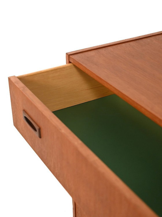 Image 1 of Scandinavische teakhouten ladekast uit de jaren 60