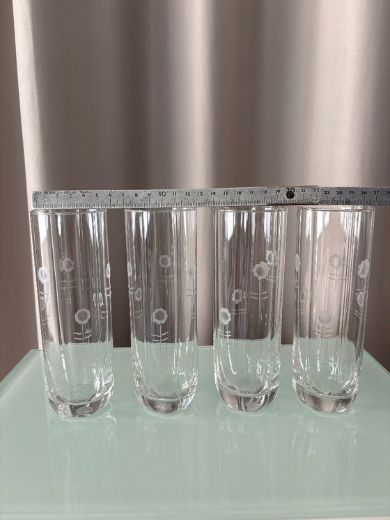 Set of 4 Vintage Etched Floral Highball Glasses – Glass & Decanter (photo 12 of 13)
