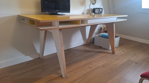Scrivania a forma di insetto (progettata da Kellie Smits per ARRé Design) – bureau, Wood (photo 2 of 5)