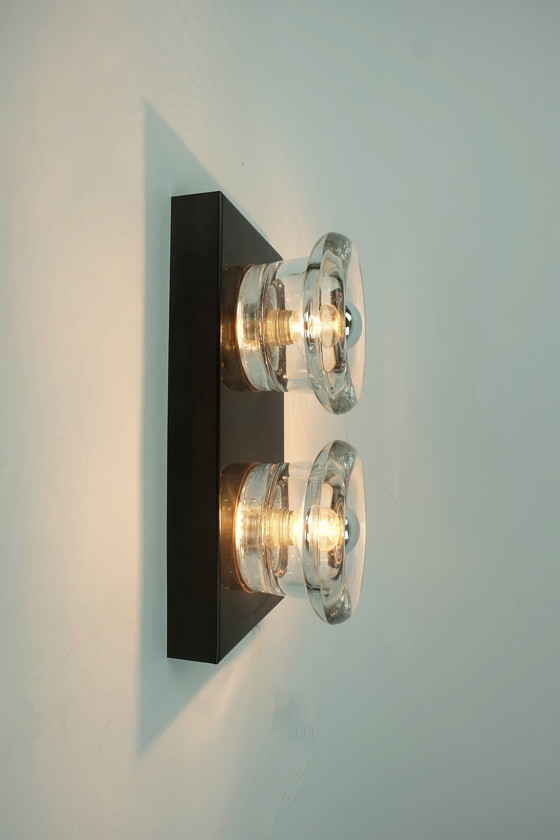 Image 1 of Applique de l'ère spatiale des années 1960-70 par Cosack-Leuchten : 2 abat-jour en verre épais et métal