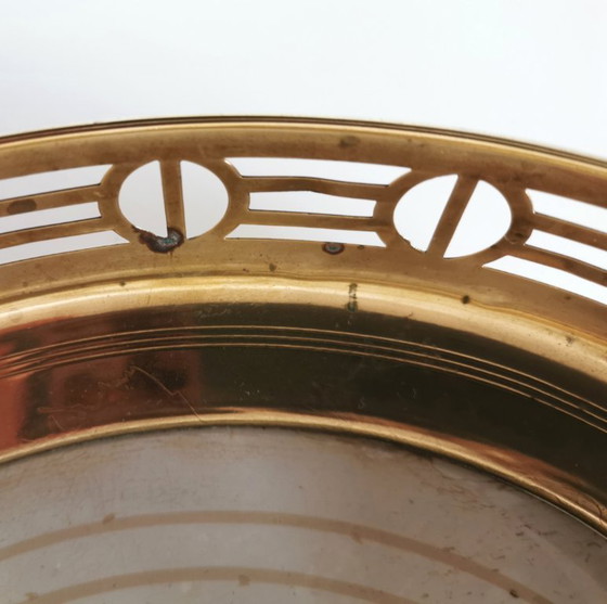 Image 1 of Plateau ancien en porcelaine et laiton Art Déco