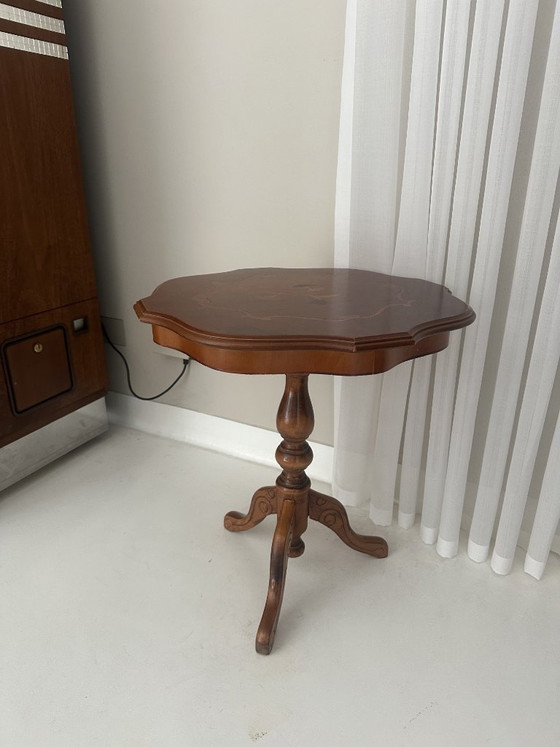 Mesa auxiliar/mesa de centro ligera clásica – Mesas auxiliares, Wood (photo 4 of 5)