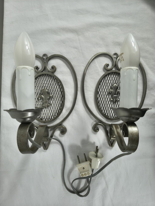 Appliques murales françaises vintage à motif fleur de lys – lot de 2 – années 1960/70