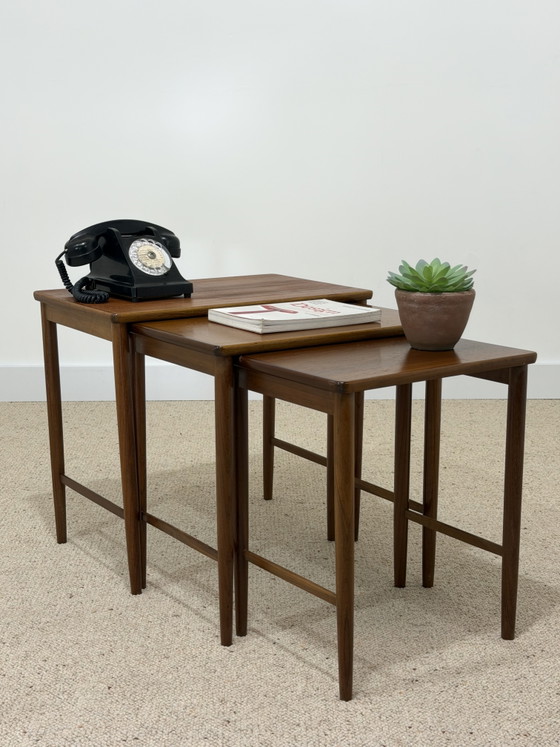 Set of 3 Scandinavian nesting tables in teak – 1960s – Dining tables, Wood (photo 2 of 6)
