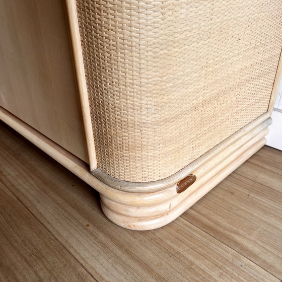 Image 1 of Buffet et commode en rotin de design italien