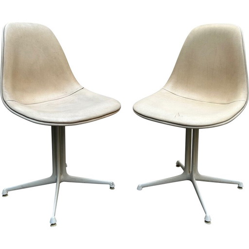 Paar vintage glasvezel en kunstleren La Fonda stoelen van Charles en Ray Eames voor Herman Miller, 1960
