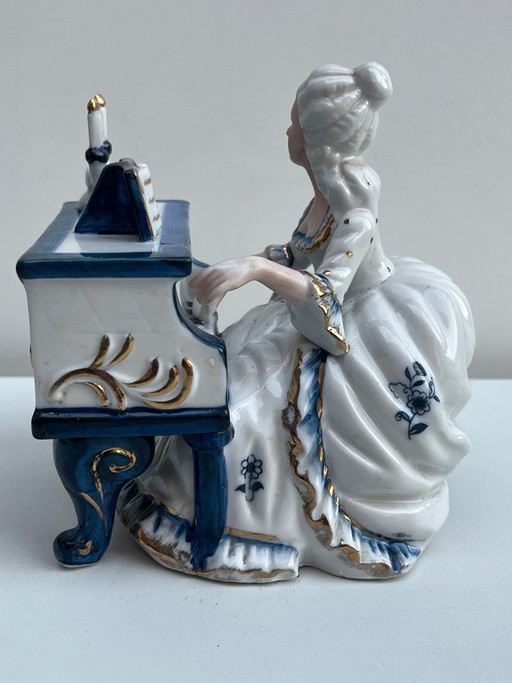 Vintage Porcelain Figurine Lady at Piano 15cm - Blue White Gold - Roco