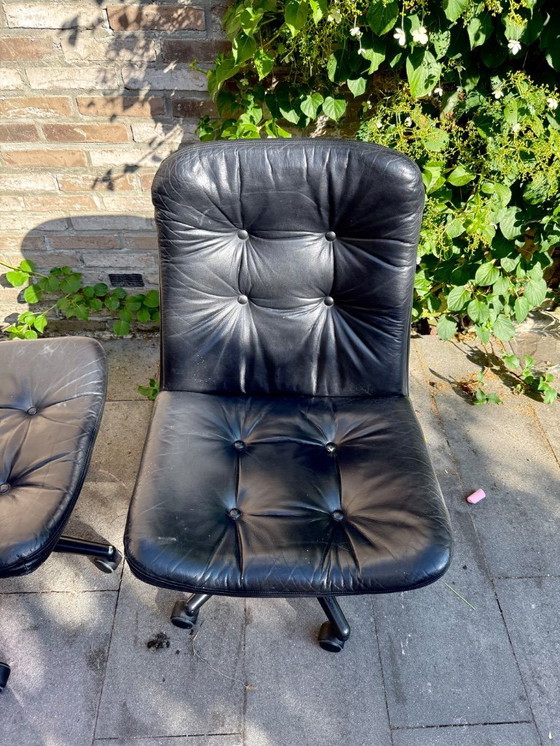 Image 1 of Artifort bureaustoelen 2x