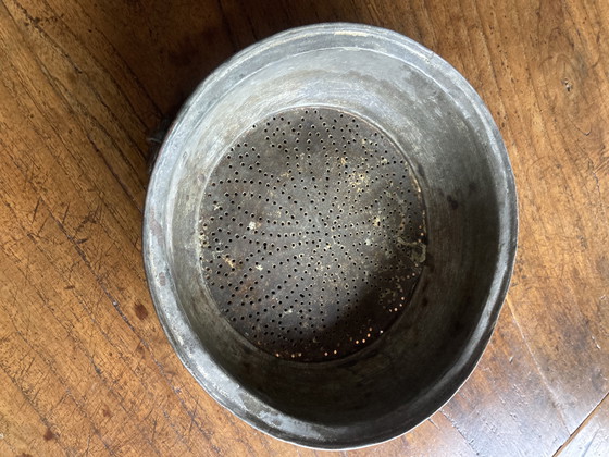 Image 1 of Oude koperen Vergiet zeef 