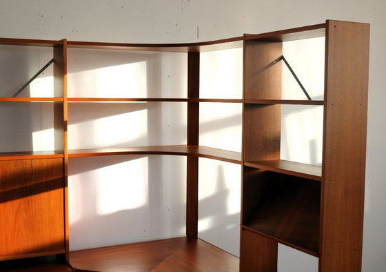 Image 1 of Mobiletto da parete/mobiletto angolare svedese d'epoca