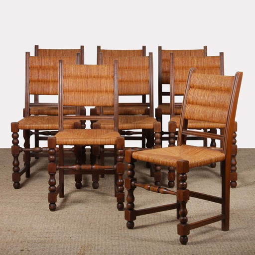 Ensemble de 8 chaises paillées en bois massif, 1940