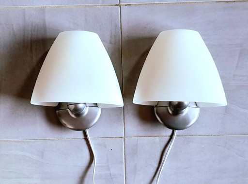 Coppia di lampade da parete Sally Arteluce, 1980