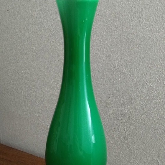 Image 1 of Vaso opalino vintage