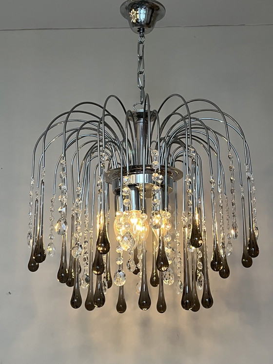 Image 1 of Lampadario a goccia XXL di design con gocce di cristallo e struttura cromata, italiano