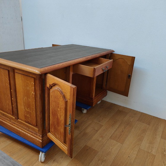 Image 1 of Escritorio de banquero antiguo de roble, escritorio de madera, oficina