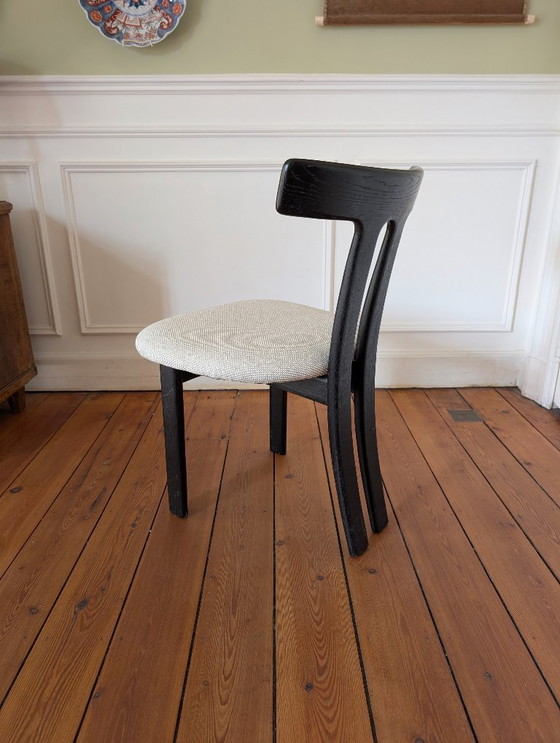 Image 1 of Set aus 4 Eichenholz-Esszimmerstühlen in T-Form