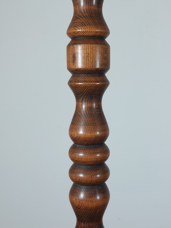 Image 1 of Vintage gedraaide houten bloemenzuil