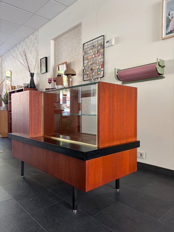 Comptoir Vintage avec Vitrine et Tiroir – Glass, Wood (photo 2 of 10)