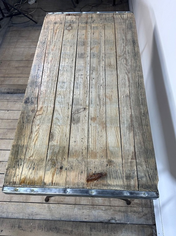 Image 1 of Brutalistischer Couchtisch 1980'S