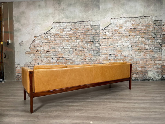 AP Stolen AP63/4 – Cuir marron clair | Hans J. Wegner – Canapés, Leather, Wood (photo 6 of 18)