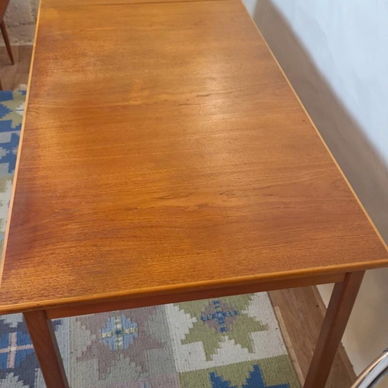Image 1 of Vintage Scandinavische eettafel met uitschuifbaar blad, gestempeld Garnas - Zweden - jaren 1960
