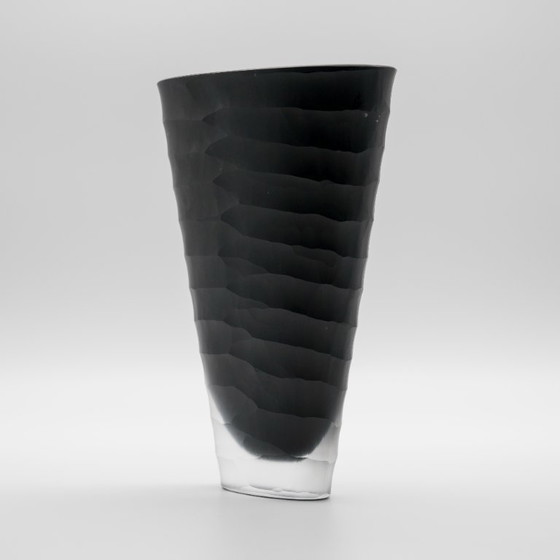 Image 1 of Vaso ovale in vetro nero Hutschenreuther EASY 20 cm, fatto a mano, modello postmoderno