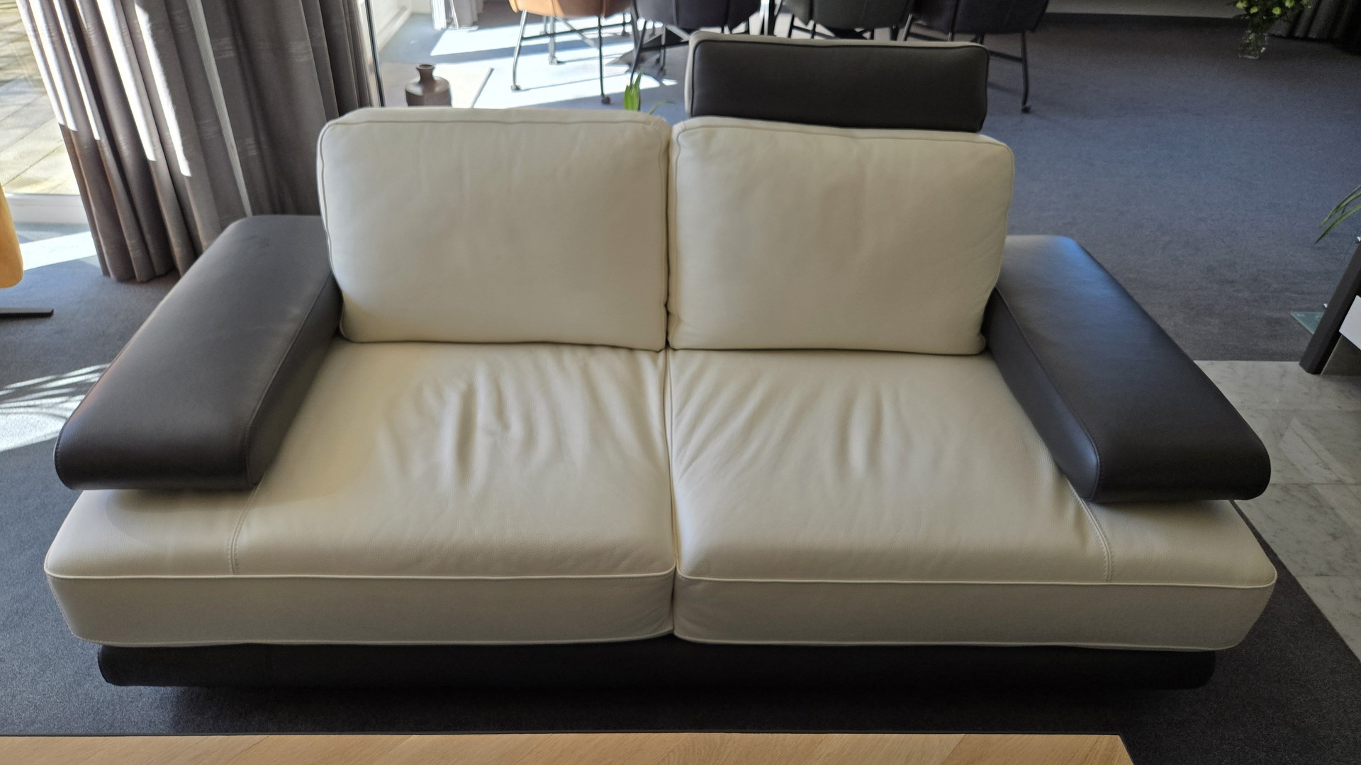 Chateau D'ax Sofas | Whoppah