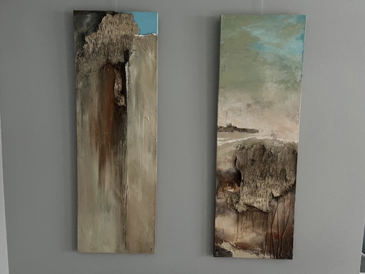 Twee abstracte schilderijen van 190 cm x 40 cm