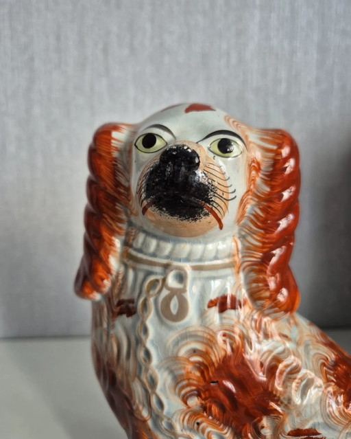 Porcelaine ancienne "Chien de pute"