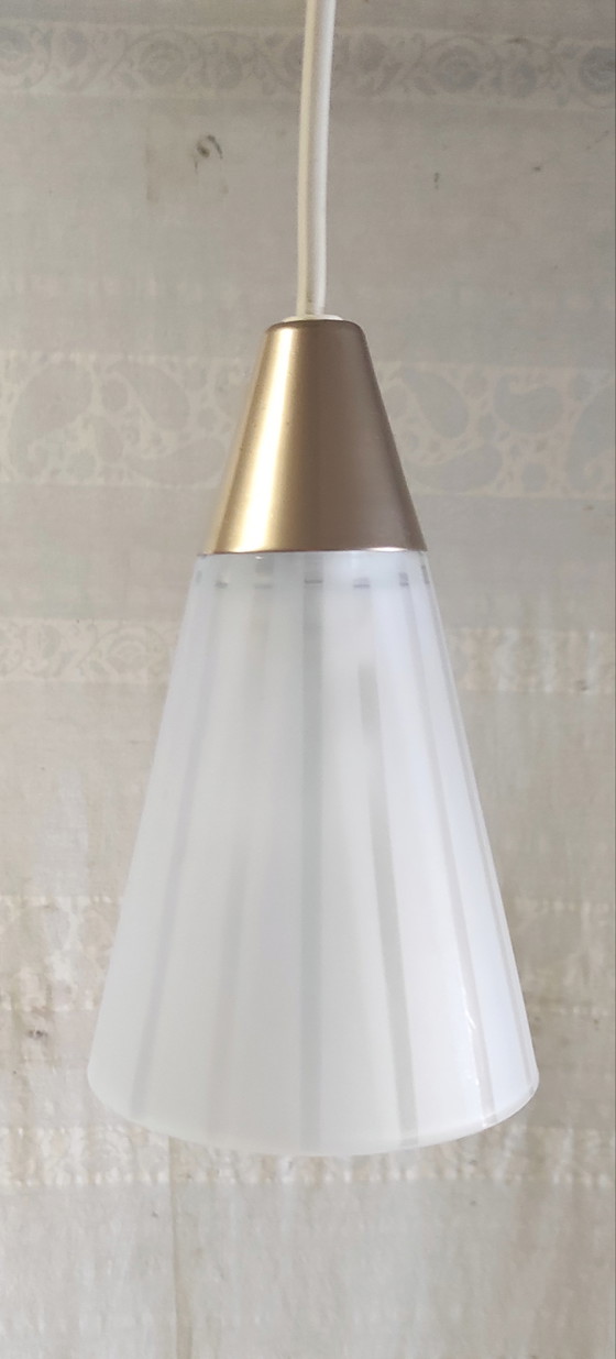 Lampada a sospensione in vetro e metallo dorato della metà del XX secolo. – IKEA, Lampade a sospensione, Glass (photo 7 of 8)