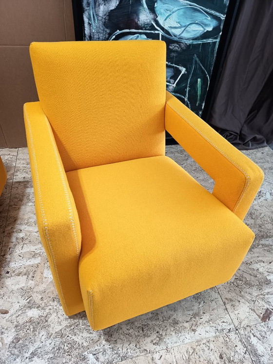Image 1 of CASSINA 2x Poltrona 637 Utrecht 2024 (NUOVO, mai usato) in lana gialla KVDRAT € 6.600