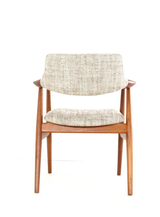 Image 1 of Svend Åge Eriksen voor Glostrup GM11 stoel vintage Deens design nieuw gestoffeerd