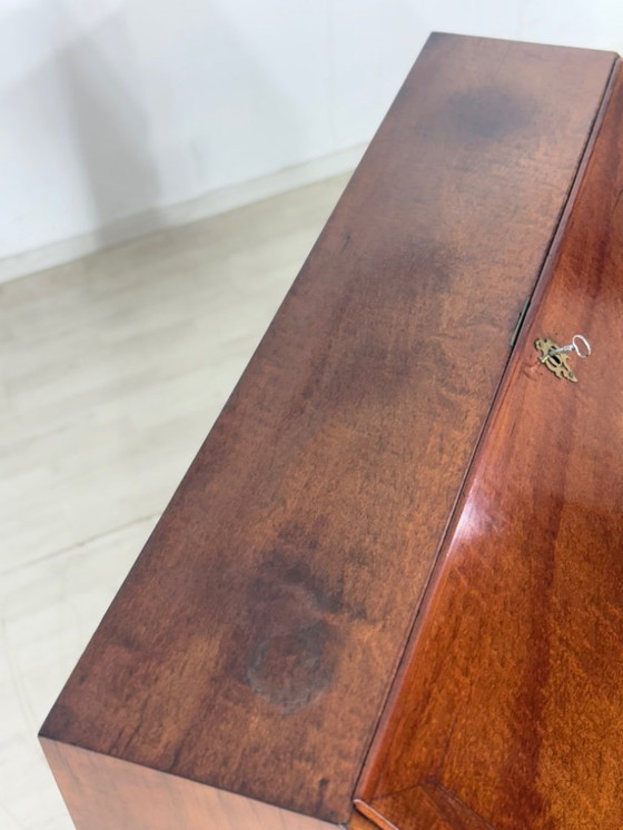 Image 1 of Secretair bureau in Engelse koloniale stijl, mahoniehouten kast, antiek, circa 1900.