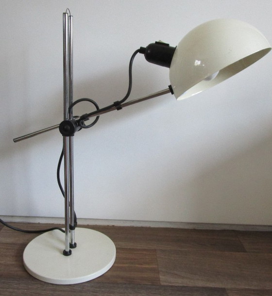 Lampada da scrivania vintage Gammalux – Design italiano – Anni '70, Era spaziale – Lampade da scrivania (photo 4 of 20)