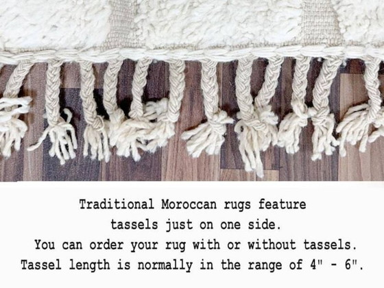 Image 1 of Marokkanischer Berberteppich 250 cm x 150 cm