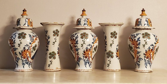 Image 1 of Delftware – Set of 5 signed pieces – 18th century (ref3953)