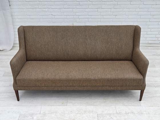 Image 1 of Canapé danois 3 places des années 1960, meuble en laine, bois de teck